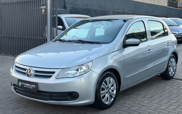 imagem-https://www.socarrao.com.br/sc-vehicle-images-prod/2261576/1787606100768-SU1HXzEwNjkuanBlZw.jpeg