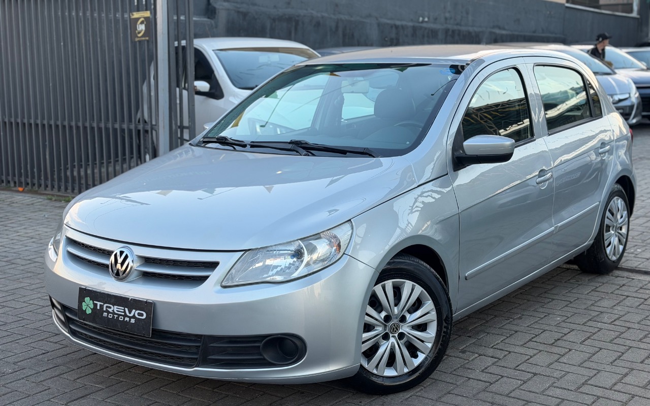 imagem-https://www.socarrao.com.br/sc-vehicle-images-prod/2261576/1787606101223-SU1HXzEwNzQuanBlZw.jpeg
