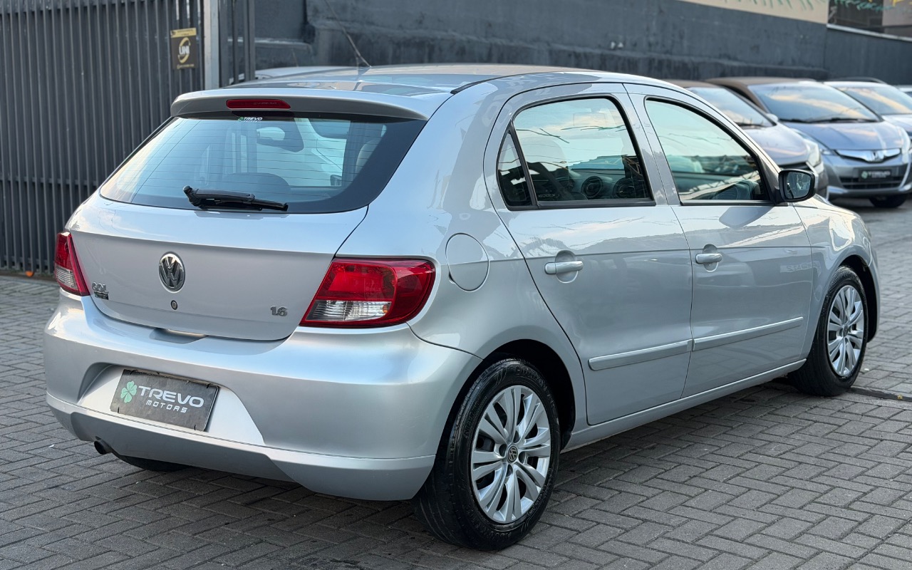 imagem-https://www.socarrao.com.br/sc-vehicle-images-prod/2261576/1787606101767-SU1HXzEwNzYuanBlZw.jpeg