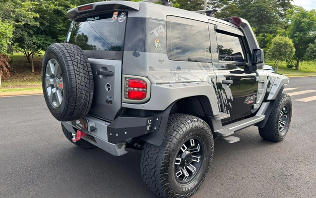 imagem-https://www.socarrao.com.br/sc-vehicle-images-prod/2261668/1789650040640-efb71456a5d143aaba73aa0be4b87d5b_1773083502191.jpeg