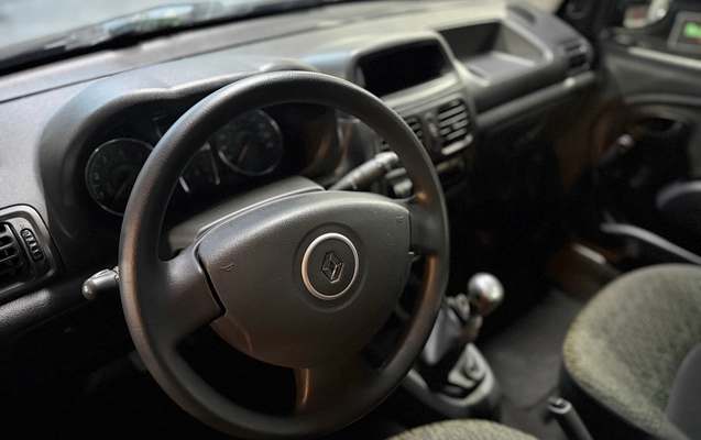 imagem-https://www.socarrao.com.br/sc-vehicle-images-prod/2261685/1782158785270-920140b1-d245-4d4a-8ac5-5f3a5d8031ff.jpg