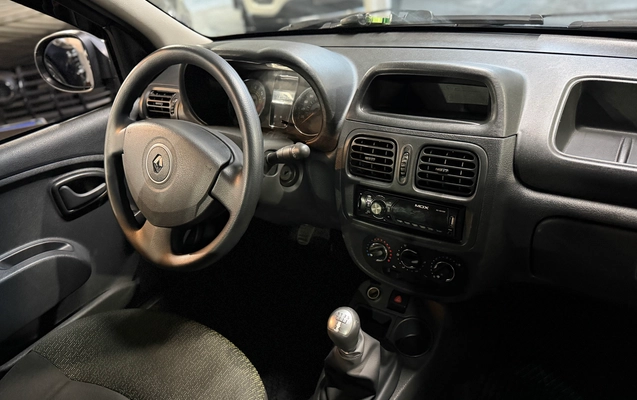 imagem-https://www.socarrao.com.br/sc-vehicle-images-prod/2261685/1782158785271-b77919bb-3357-47e5-9d74-dc8488bcda9b.jpg