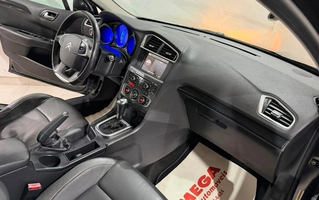 imagem-https://www.socarrao.com.br/sc-vehicle-images-prod/2261694/1782158866445-dc774227e7ad4fc8adf41cea14dd68b7_1782158778995.jpg