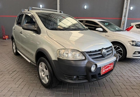 Volkswagen Crossfox 2008 Bege — foto 1 de 3