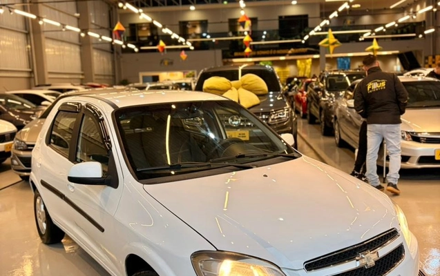 imagem-https://www.socarrao.com.br/sc-vehicle-images-prod/2262061/1782160645644-f585a277-370d-4d7e-bdae-0252d4b60816.jpg