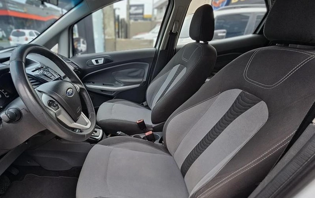 imagem-https://www.socarrao.com.br/sc-vehicle-images-prod/2262142/1790620397159-8166232_1_B_4849512d37.jpeg