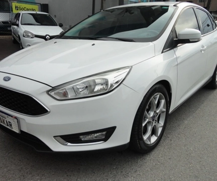 Ford Focus 2019 Branco — foto 1 de 3