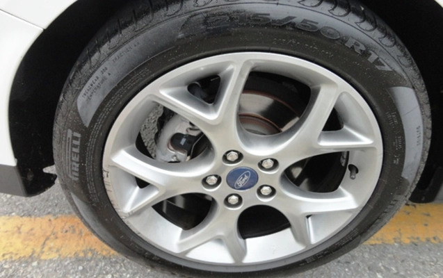 imagem-https://www.socarrao.com.br/sc-vehicle-images-prod/2262193/1782161618318-RFNDMDQ3MzEuSlBH.JPG