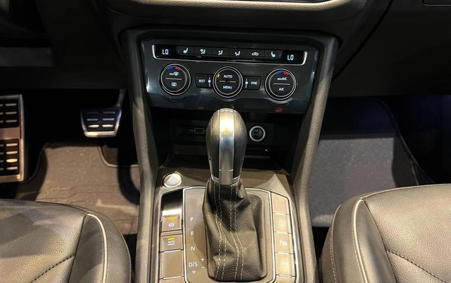 imagem-https://www.socarrao.com.br/sc-vehicle-images-prod/2262350/1786893161234-8207472_9_B_09ed7d7f68.jpeg