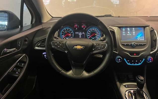 imagem-https://www.socarrao.com.br/sc-vehicle-images-prod/2262532/1785180454337-8187492_9_B_21fa25543c.jpeg