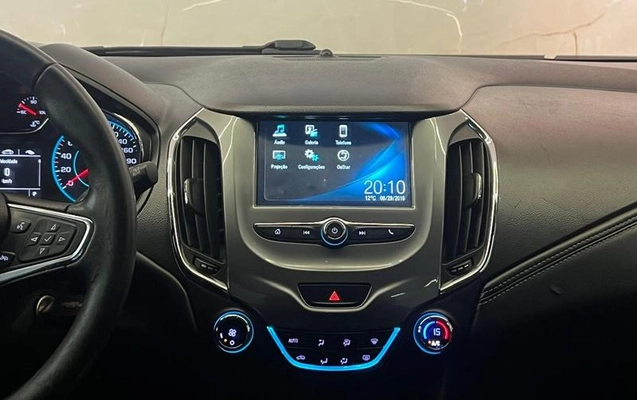 imagem-https://www.socarrao.com.br/sc-vehicle-images-prod/2262532/1785180454339-8187492_8_B_9e75d15c7c.jpeg