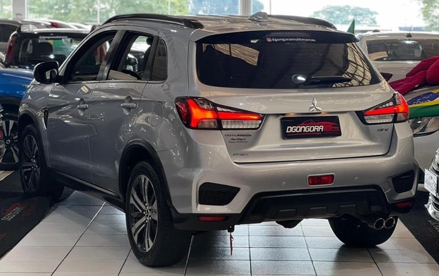 imagem-https://www.socarrao.com.br/sc-vehicle-images-prod/2263909/1790309215493-8211767_16_B_ca14f01aac.jpeg
