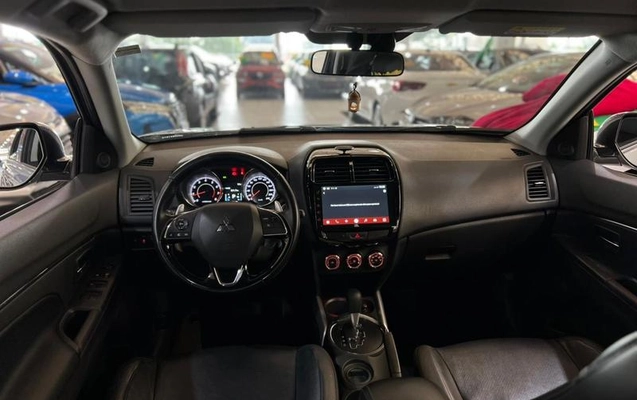 imagem-https://www.socarrao.com.br/sc-vehicle-images-prod/2263909/1790309215501-8211767_5_B_44e3357b8f.jpeg