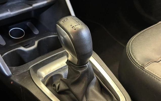 imagem-https://www.socarrao.com.br/sc-vehicle-images-prod/2271453/1790798655433-8211880_15_B_1a52b863fb.jpeg