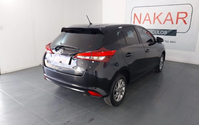 imagem-https://www.socarrao.com.br/sc-vehicle-images-prod/2271697/1786471262587-gHRz0cS7FATeVIXXwT924Exnyj9HYxOE.jpg