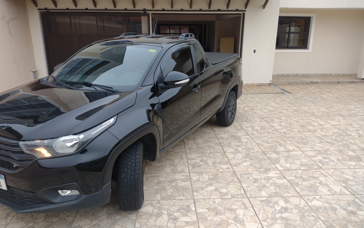 Fiat Strada Freedom 1.3 Flex 8V CS Plus na cor Preto em Pinhais / PR - 2271708