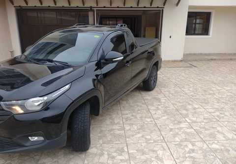 Fiat Strada 2021 Preto — foto 1 de 3