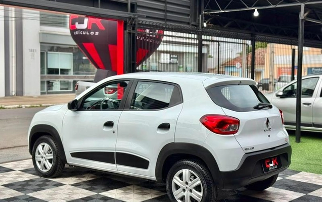 imagem-https://www.socarrao.com.br/sc-vehicle-images-prod/2271801/1788286008506-8211976_6_B_407038bdfe.jpeg
