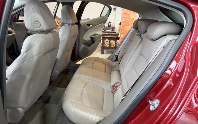 imagem-https://www.socarrao.com.br/sc-vehicle-images-prod/2272195/1788957758643-app-photos-3wzWRTcFTxh8mNPBXn1NxVpn4M6JZfHm.jpg