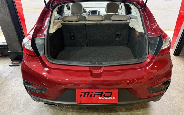 imagem-https://www.socarrao.com.br/sc-vehicle-images-prod/2272195/1788957758654-app-photos-YcsFYFUhIzWFdJOQSdltlXOn16gXJj9x.jpg