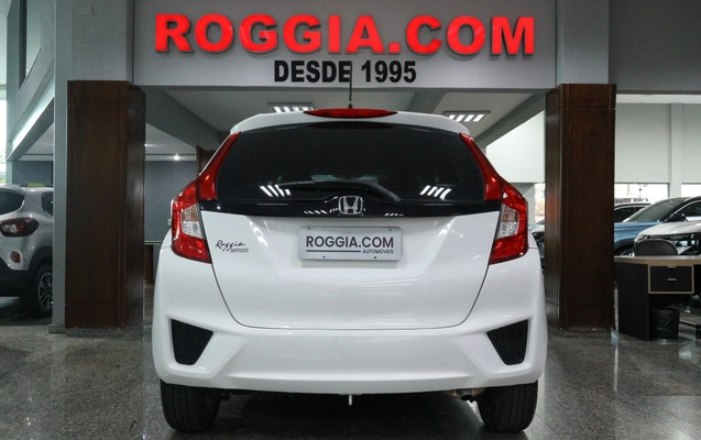 imagem-https://www.socarrao.com.br/sc-vehicle-images-prod/2272248/1782219277651-01263d1a-d402-45db-97d6-a8680ff28a90.jpg