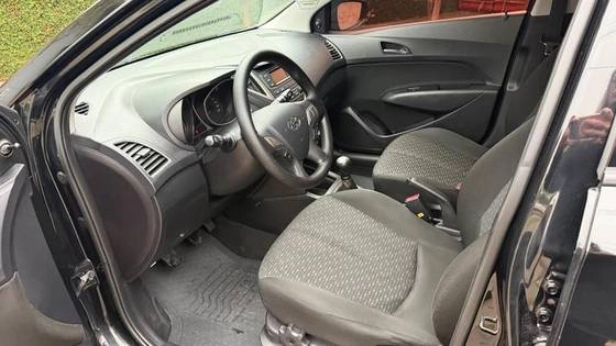 imagem-https://www.socarrao.com.br/sc-vehicle-images-prod/2272283/1782219423818-hyundai-hb20-1.0-comfort-12v-flex-4p-manual-wmimagem08582150124.jpg
