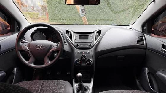 imagem-https://www.socarrao.com.br/sc-vehicle-images-prod/2272283/1782219423820-hyundai-hb20-1.0-comfort-12v-flex-4p-manual-wmimagem0858226117.jpg