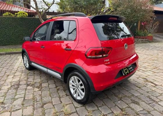 imagem-https://www.socarrao.com.br/sc-vehicle-images-prod/2272284/1782219423855-volkswagen-fox-1.0-mpi-track-12v-flex-4p-manual-wmimagem16331716875.jpg
