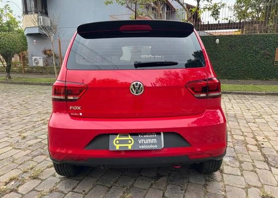 imagem-https://www.socarrao.com.br/sc-vehicle-images-prod/2272284/1782219423857-volkswagen-fox-1.0-mpi-track-12v-flex-4p-manual-wmimagem16331808578.jpg