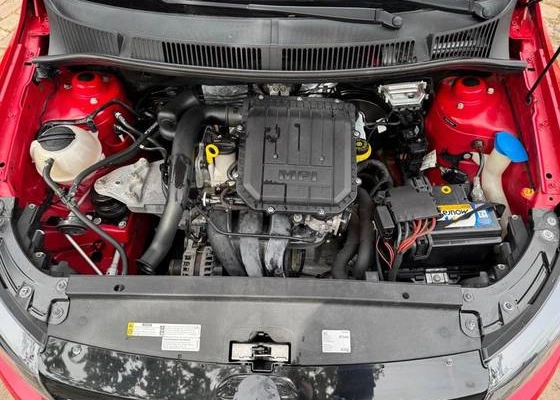 imagem-https://www.socarrao.com.br/sc-vehicle-images-prod/2272284/1782219423865-volkswagen-fox-1.0-mpi-track-12v-flex-4p-manual-wmimagem16332345179.jpg
