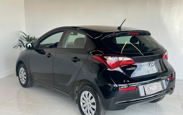 imagem-https://www.socarrao.com.br/sc-vehicle-images-prod/2272501/1782220343319-8200655_3_B_3ea7a4b717.jpeg