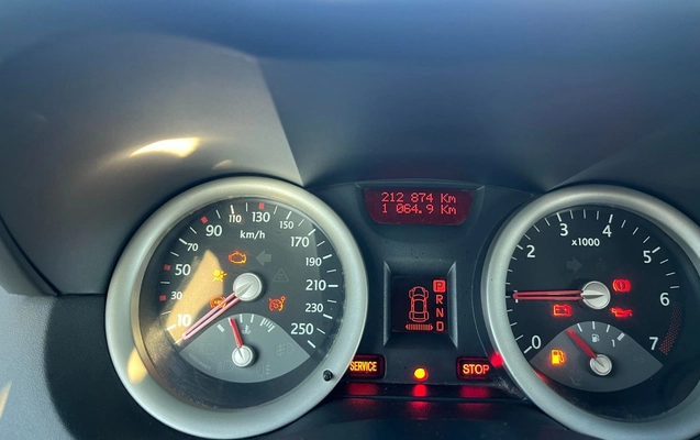 imagem-https://www.socarrao.com.br/sc-vehicle-images-prod/2272714/1782221243302-N2MxNGIxYzQtMmI5ZC00ZmExLTkyNGQtZmY2YmQ2NWZmMDQyLmpwZw.jpg