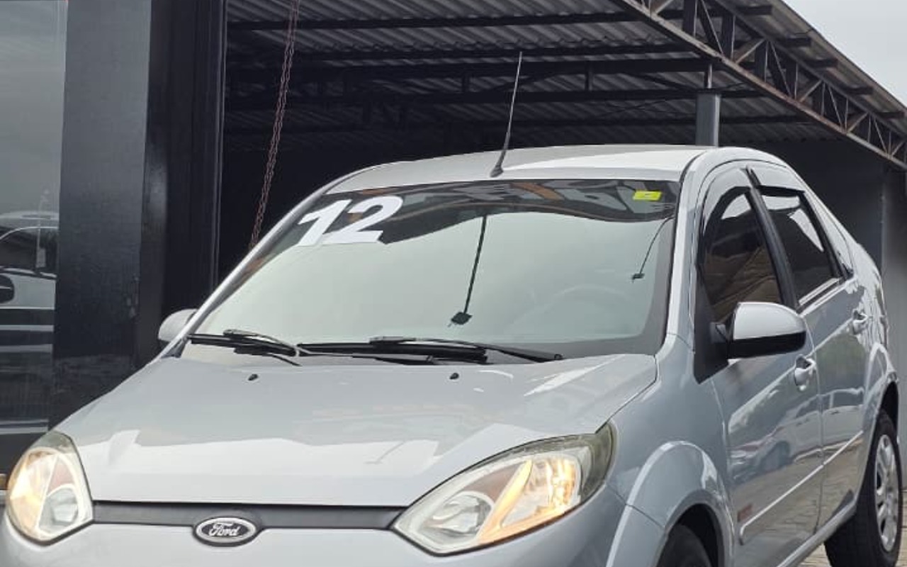 imagem-https://www.socarrao.com.br/sc-vehicle-images-prod/2272903/1782222255811-OTczM2NiZWQtYWRmOS00NDYzLTk2NTAtYTRhY2YwNThmY2NjLmpwZw.jpg