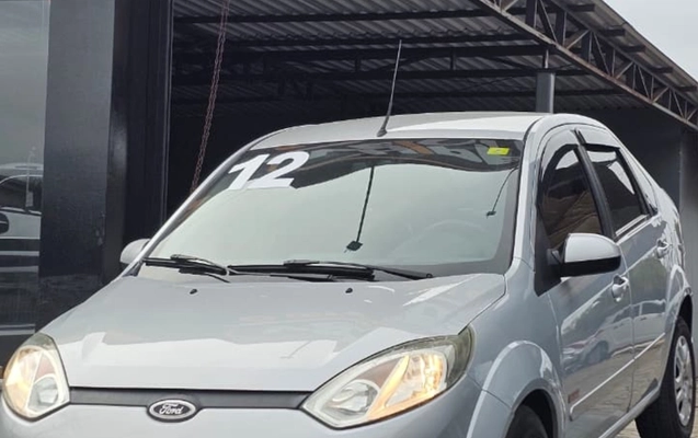 imagem-https://www.socarrao.com.br/sc-vehicle-images-prod/2272903/1782222255811-OTczM2NiZWQtYWRmOS00NDYzLTk2NTAtYTRhY2YwNThmY2NjLmpwZw.jpg