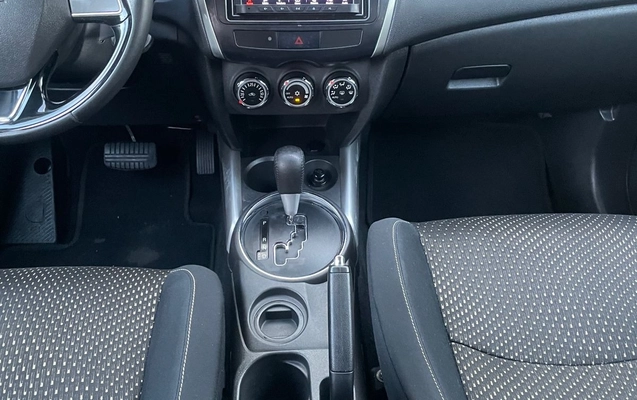 imagem-https://www.socarrao.com.br/sc-vehicle-images-prod/2272976/1786307218639-bb43108c-4b7c-4de3-a3ec-c957ba2a9365.jpg