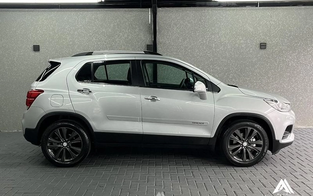 imagem-https://www.socarrao.com.br/sc-vehicle-images-prod/2273089/1790003514438-8199479_2_B_70572abfc1.jpeg