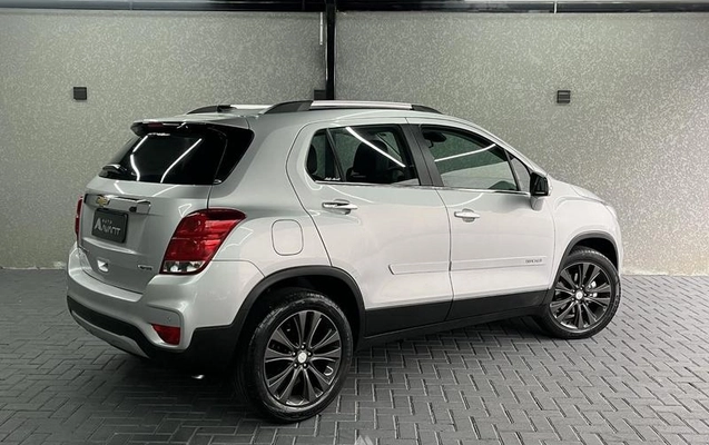 imagem-https://www.socarrao.com.br/sc-vehicle-images-prod/2273089/1790003514446-8199479_2_B_4bc310ffd1.jpeg