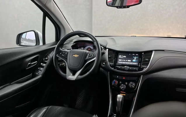 imagem-https://www.socarrao.com.br/sc-vehicle-images-prod/2273089/1790003514465-8199479_14_B_09d73543e1.jpeg