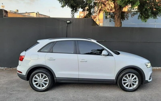 imagem-https://www.socarrao.com.br/sc-vehicle-images-prod/2273366/1784914776679-6120107_9_B_8255a68d91.jpeg