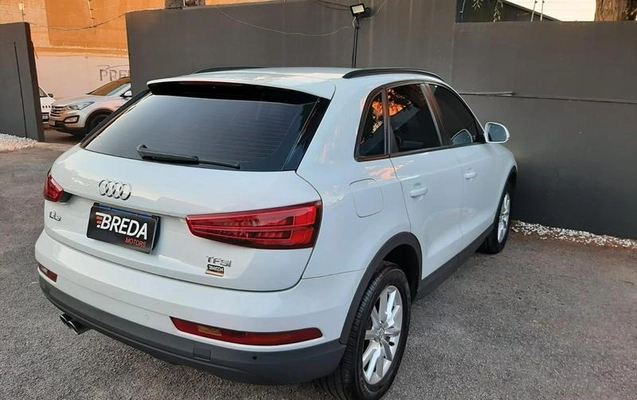 imagem-https://www.socarrao.com.br/sc-vehicle-images-prod/2273366/1784914776680-6120107_8_B_318ffeb35e.jpeg