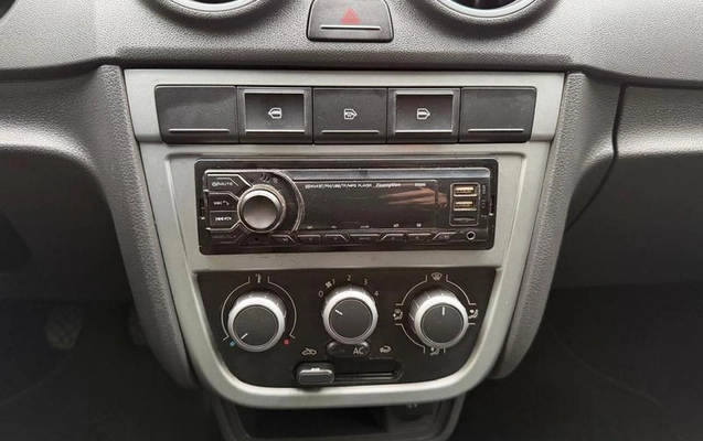 imagem-https://www.socarrao.com.br/sc-vehicle-images-prod/2273693/1785764556869-8210941_15_B_0ccad4c061.jpeg