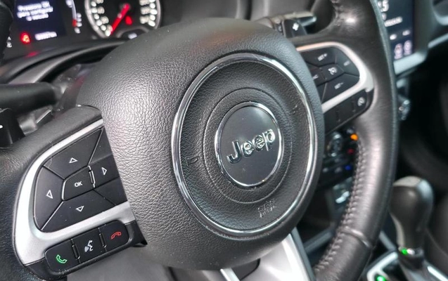 imagem-https://www.socarrao.com.br/sc-vehicle-images-prod/2273900/1789397545785-8176570_8_B_af3ff6e8ac.jpeg