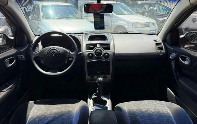 imagem-https://www.socarrao.com.br/sc-vehicle-images-prod/2274458/1783545484379-7573024_5_B_3eae110357.jpeg