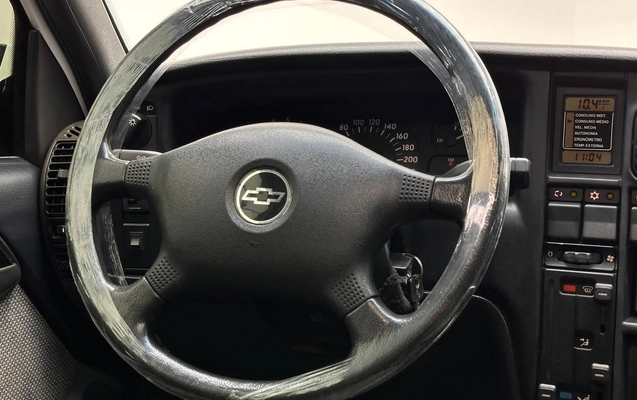 imagem-https://www.socarrao.com.br/sc-vehicle-images-prod/2274677/1786386163287-051604275fd745c7bda8dbcf07f5d24a_1782152089360.jpg