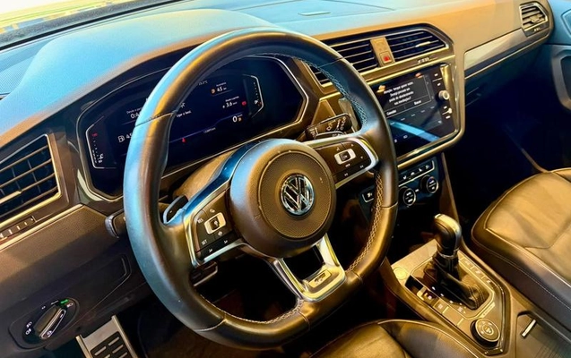 imagem-https://www.socarrao.com.br/sc-vehicle-images-prod/2274927/1789412785677-8213654_15_B_004f60f6d7.jpeg