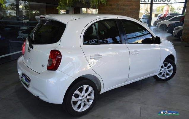 imagem-https://www.socarrao.com.br/sc-vehicle-images-prod/2274987/1786726452546-8213726_0_B_eafa649913.jpeg