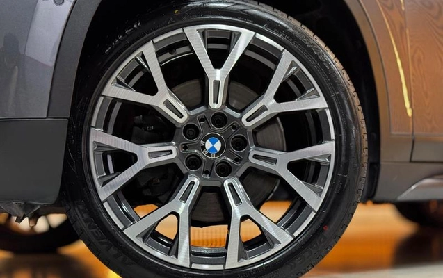 imagem-https://www.socarrao.com.br/sc-vehicle-images-prod/2275038/1787926977412-8152075_3_B_0eb56e9c47.jpeg