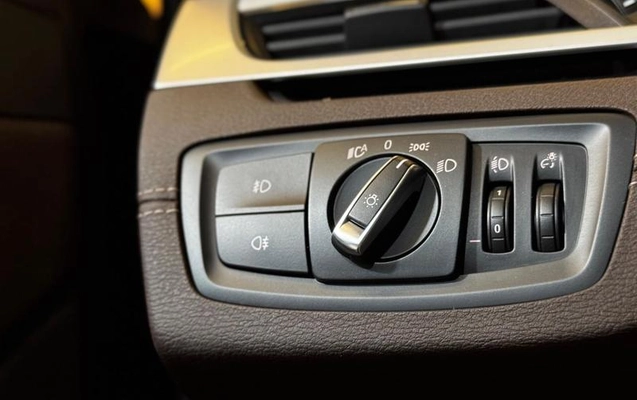 imagem-https://www.socarrao.com.br/sc-vehicle-images-prod/2275038/1787926977414-8152075_11_B_cdb69a60df.jpeg