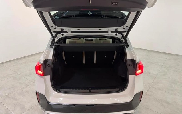 imagem-https://www.socarrao.com.br/sc-vehicle-images-prod/2275058/1789662719190-8209773_17_B_ee2f422b0e.jpeg