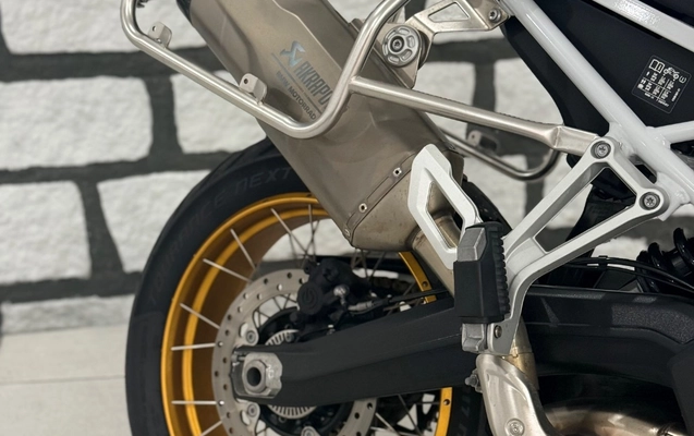 imagem-https://www.socarrao.com.br/sc-vehicle-images-prod/2275318/1786818287115-gb-044535a.jpeg